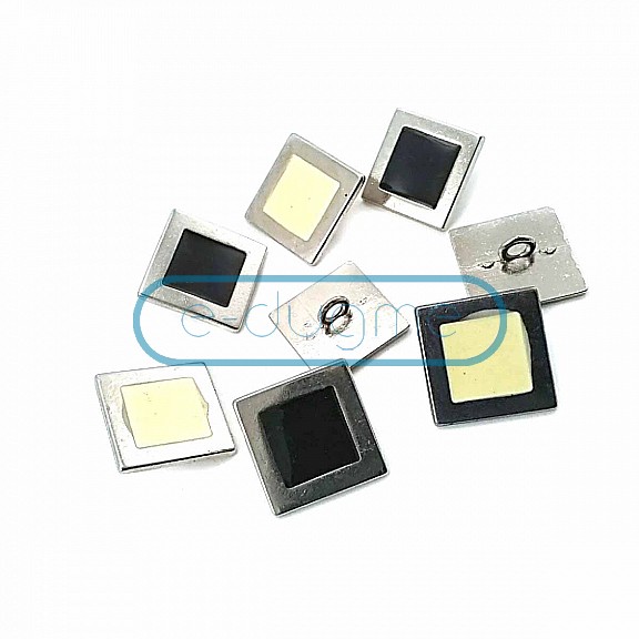 Square Center Enamel Footed Button 18 mm - 28 Size D 0012