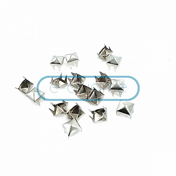 Pyramid Shape 6 mm Punk Spikes Spots  Stud (250 pcs / Package) TR0009